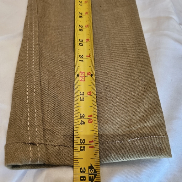 DIESEL JEANS - LIKE BRAND NEW  - Olive color - Picture 6 of 6